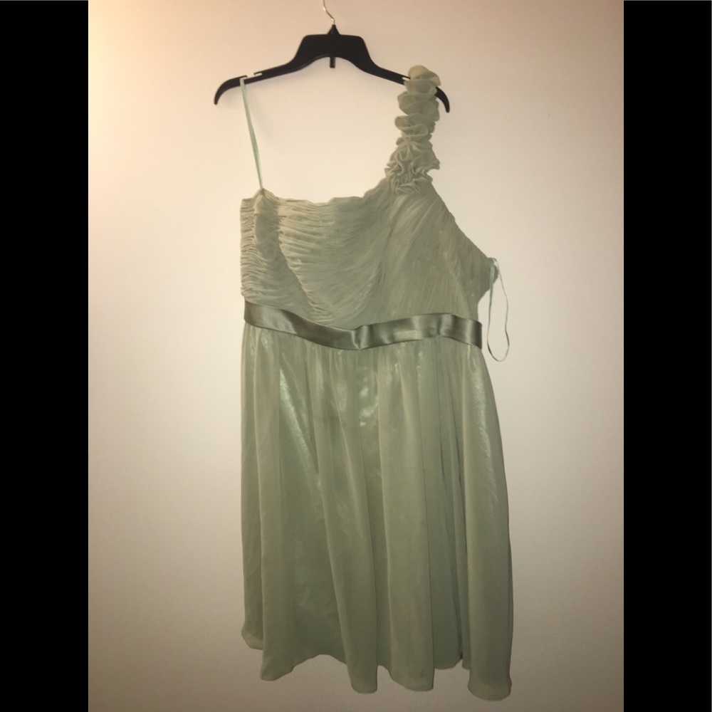 Green bridesmaid dress